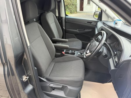 2023 Volkswagen Caddy - thumbnail 15