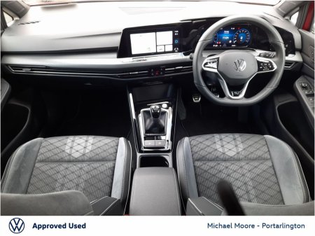 2024 Volkswagen Golf 1.5 TSI 130HP R-Line €33,950