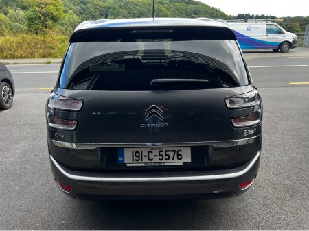 2018 Citroen Grand C4 Picasso 1.6 BLUE HDI 1 120 FLAIR 120BHP 5DR €15,950 thumbnail