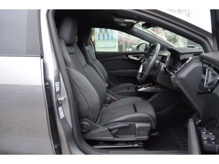 2023 Audi Q4 e-tron 52kwh 35 model quattro S Line Electric Value €32,995 thumbnail