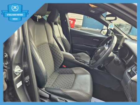 2023 Toyota C-HR HYBRID SOL 4DR AUTO €22,499 thumbnail