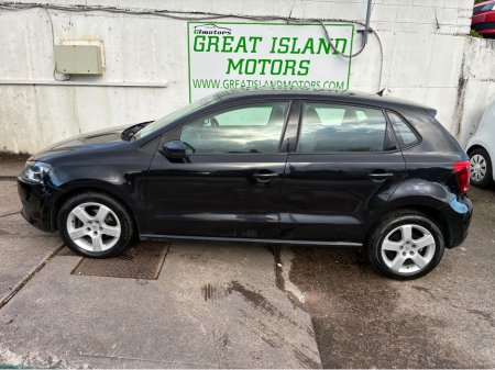 2013 Volkswagen Polo - thumbnail 3