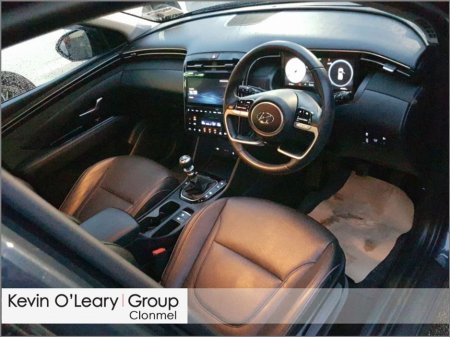 2023 Hyundai Tucson 2WD Executive Plus thumbnail