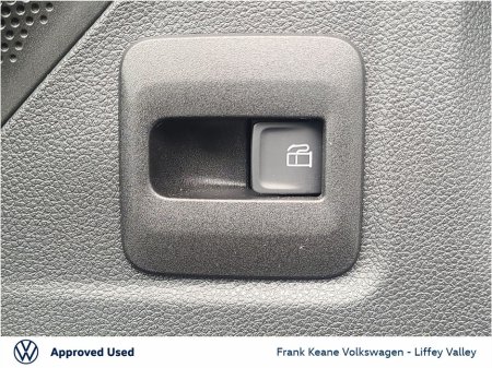 2024 Volkswagen Tiguan R-LINE AUTO 1.5 PHEV 204HP *PLUG IN HYBRID* *UP TO 100KM EV* *PETROL HYBRID* *REAR VIEW CAMERA* *HEATED SEATS* *PCP FINANCE AVAILABLE* €47,995 thumbnail