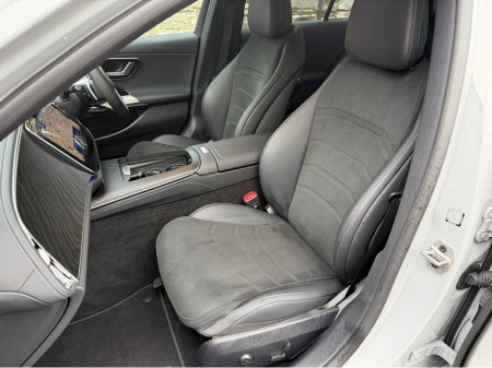 2024 Mercedes-Benz E Class STUNNING LOOKING URBAN EDITION HYBRID PHEV//STUNNING IN ALPINE GREY//VERY LOW MILEAGE//SIMI AND AA DEALER €66,950 thumbnail