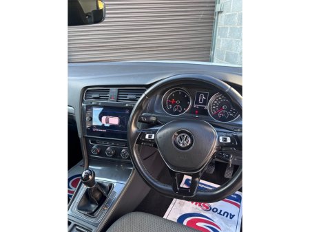 2017 Volkswagen Golf - thumbnail 8