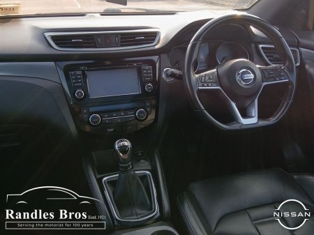 2018 Nissan Qashqai - thumbnail 9