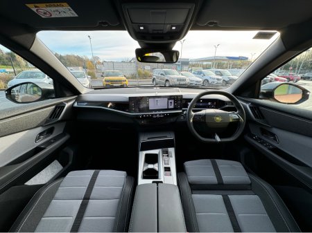 2026 Opel Grandland GS | 1.2 MHEV €46,895