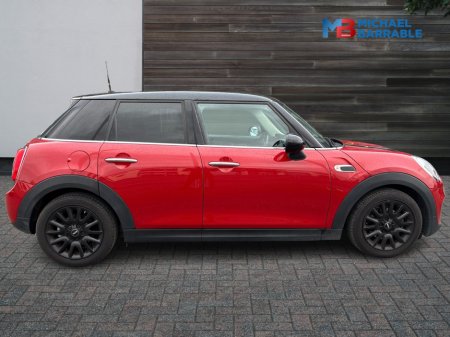 2017 MINI Hatch - thumbnail 4