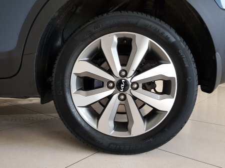 2024 Kia Stonic - thumbnail 9