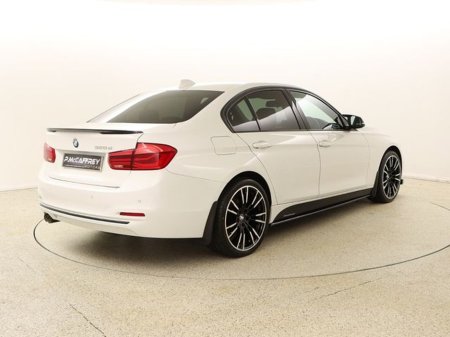 2016 BMW 3 Series - thumbnail 7