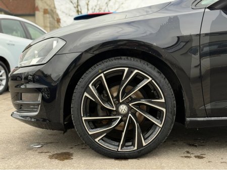 2016 Volkswagen Golf - thumbnail 4