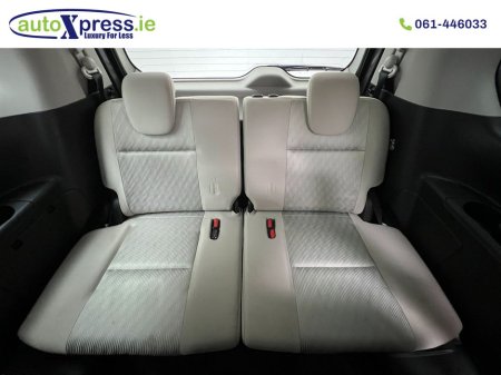 2020 Nissan Serena - thumbnail 16