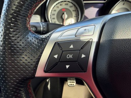 2014 Mercedes-Benz CLA Class - thumbnail 23