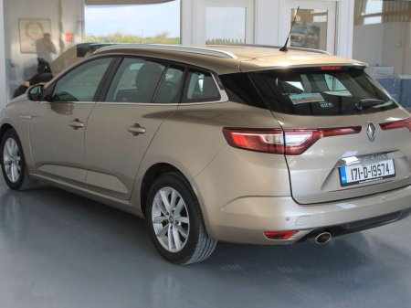 2017 Renault Megane IV ST Sport Tourer Dynamique 5 €12,999 thumbnail