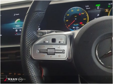 2024 Mercedes-Benz EQC 400 AMG LINE EDITION 4MATIC €44,945 thumbnail