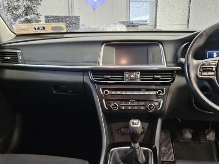 2016 Kia Optima 1.7 D EX thumbnail