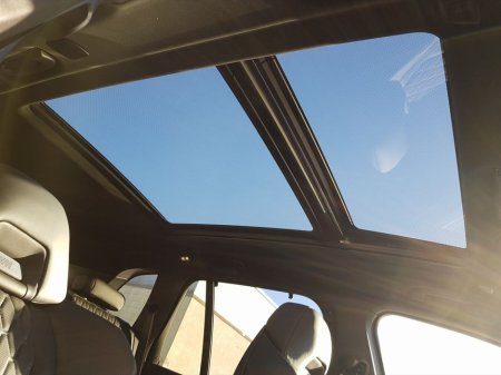 2026 BMW X5 xDrive50e M Sport thumbnail