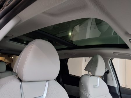 2025 Hyundai Tucson PLATINUM PHEV  - Only 4,000 Km - Top Spec - Side Steps - €46,950 thumbnail