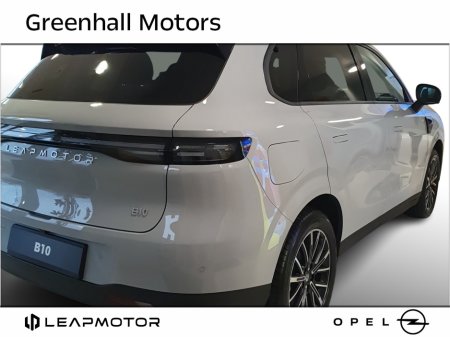 2026 Leapmotor B10 DESIGN in Tundra Grey €36,955