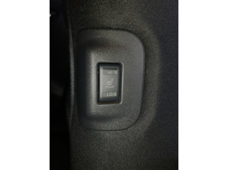 2016 Nissan Leaf - thumbnail 19