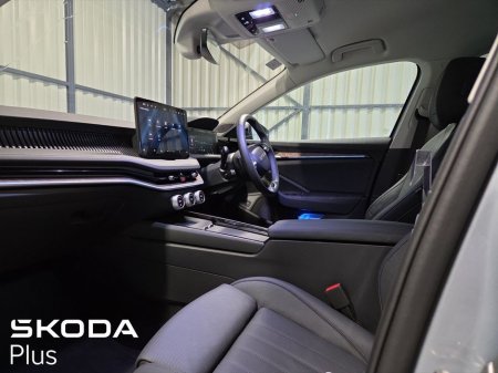 2025 Skoda Superb - photo 4