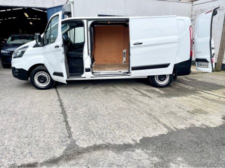 2023 Ford Transit Custom - thumbnail 30