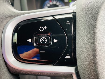 2022 Volvo V60 - thumbnail 22