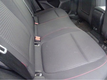 2019 Ford Focus ST-LINE 1.0 ECOBOOST 125 125PS 4DR €18,450 thumbnail