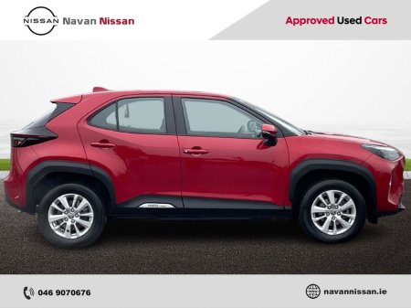 2024 Toyota Yaris Cross 1.5 Hybrid Luna thumbnail