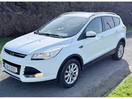 2016 Ford Kuga - thumbnail 2