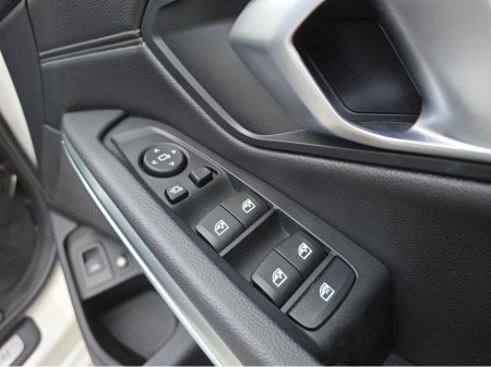 2021 BMW 3 Series - thumbnail 19