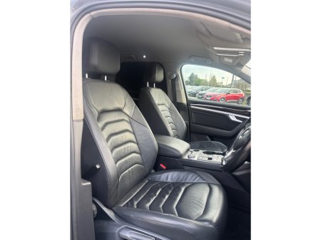 2019 Volkswagen Touareg 3.0 TDI 4M 231HP 4DR A AUTO €29,950 thumbnail