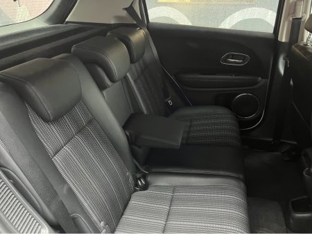 2016 Honda Vezel €15950 2016 HONDA VEZEL HYBRID Z 1.5 AUTOMATIC / CRUISE CONTROL / REVERSE CAMERA / HEATED SEATS €15,950 thumbnail