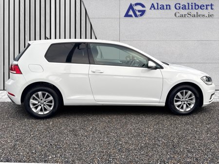 2017 Volkswagen Golf 1.6 TRENDLINE TDI Van Commercial €9,995 thumbnail