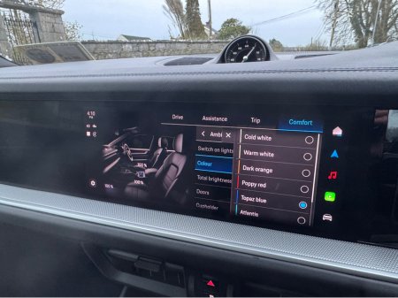 2024 Porsche Cayenne 3.0 V6 E-HYBRID AUTO==HUGE SPEC==COST €153K NEW== €116,950 thumbnail