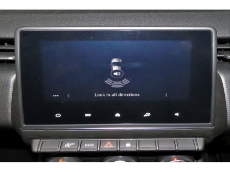 2022 Renault Clio 1.0 TCE ICONIC 90BHP 6SPD *SAT NAV*REAR PARK SENSORS* €16,490 thumbnail