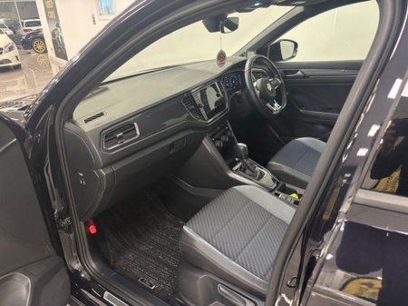 2020 Volkswagen T-Roc 2.0 TDI 150bhp R-Line DSG €24,750 thumbnail