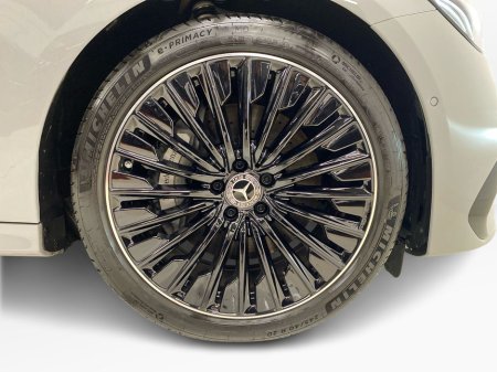 2025 Mercedes-Benz E Class - thumbnail 7