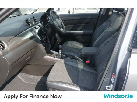 2022 Suzuki Vitara 1.4 Hybrid SZ5 MT €22,995