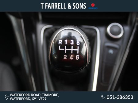 2018 Ford Focus - thumbnail 16