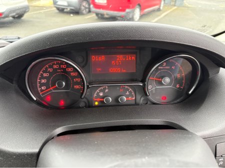 2022 Citroen Relay JUMPER 35 L4H2 ENTERPRISE BLUEH BLUEHDI 140 €75,000 thumbnail