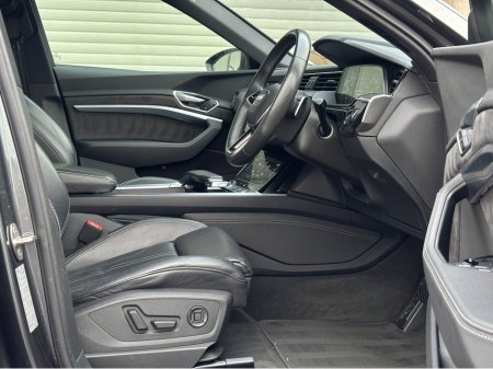 2021 Audi e-tron - thumbnail 13