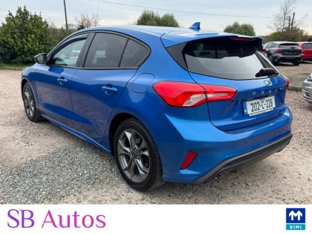 2020 Ford Focus - thumbnail 4