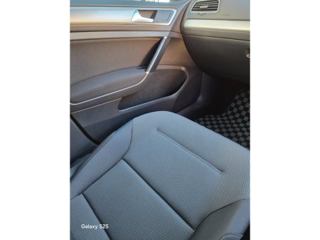 2017 Volkswagen Golf 1.2TSI 3DR 85HP Trendline €14,450 thumbnail