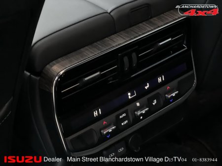 2025 Toyota Landcruiser Toyota Amazon 3.3 TwinTurbo V6 LC300 PEARL WHITE thumbnail