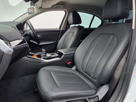 2019 BMW 3 Series - thumbnail 14