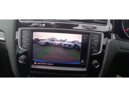 2017 Volkswagen Golf 1.4 PETROL HIGHLINE 5DR  AUTOMATIC €15,950 thumbnail