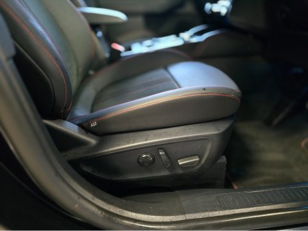 2025 Ford Kuga ST-LINE X PHEV CVT ACTIVE €42,900 thumbnail