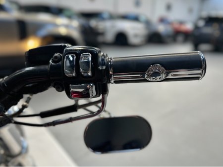 2017 Harley-Davidson Vrsc - thumbnail 14